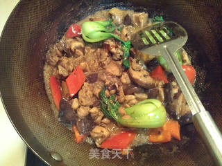 减肥餐之 香菇鸡肉煲仔饭的做法步骤:10