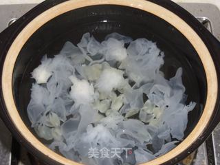 美容佳品——雪莲子桃花泪的做法步骤：6