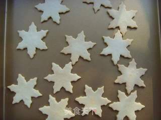 冬之精灵---翻糖雪花饼干的做法步骤:7