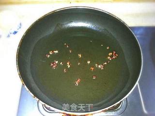 花椒焖鸡的做法步骤:2