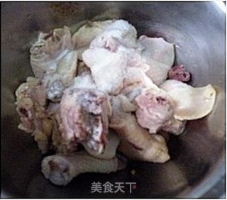 咸辣适中有嚼头的炒鸡做法-------干煸鸡的做法步骤:2