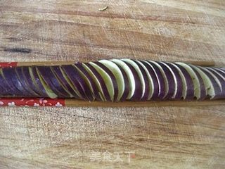 米饭杀手------肉末盘龙茄子的做法步骤：6
