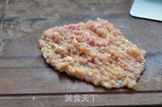 【一只与众不同的鸡腿】烤酿鸡腿的做法步骤：3