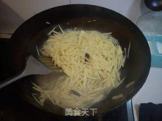 酸辣土豆丝的做法步骤:4