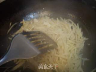 酸辣土豆丝的做法步骤:5