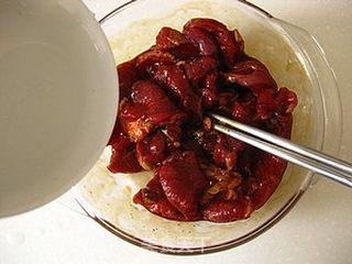 牛肉花样吃法-----粉蒸牛肉的做法步骤:3
