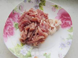 馕焖皮芽子炒肉的做法步骤:3