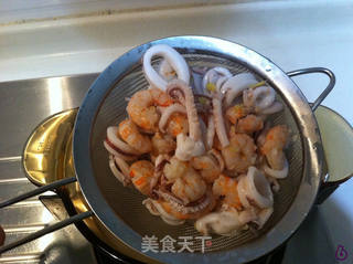 【马拉盏海鲜炒蛋】的做法步骤:6