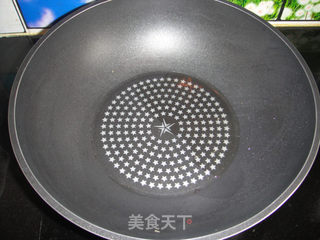 蒜蓉粉丝蒸扇贝的做法步骤:11