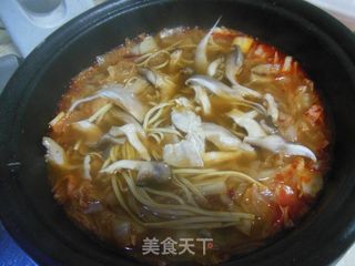 金针肥牛锅的做法步骤:11