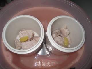阿胶炖瘦肉的做法步骤：5