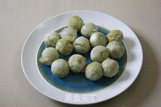 独具风味的云南特色菜——腌菜炒汤圆的做法步骤:3