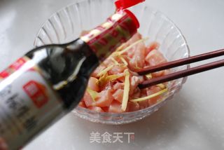如何打造“小荔枝口味”的【宫保鸡丁】的做法步骤:4