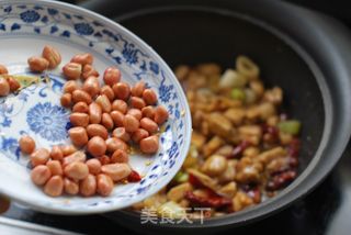 如何打造“小荔枝口味”的【宫保鸡丁】的做法步骤:16