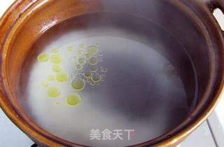 冬日暖意浮心头 --- 迟菜心瑶柱粥的做法步骤:4