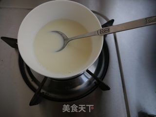 轻松做蛋挞的做法步骤：1