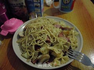 奶油培根意面的做法步骤:3