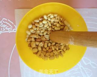 过年零食---美味牛轧糖的做法步骤:3