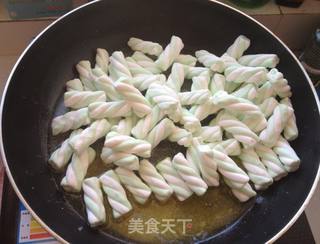 过年零食---美味牛轧糖的做法步骤:6