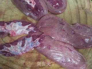 爆炒腰花的做法步骤:3