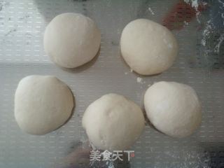 小刺猬豆沙包的做法步骤:3