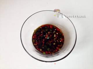 油泼腊味土豆丸子的做法步骤:16