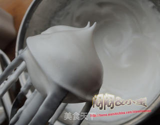 详解经典基础戚风蛋糕——我的烘焙血泪史的做法步骤：12