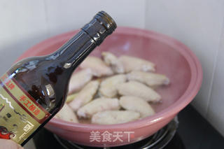 20分钟做出老少通吃的家庭宴客菜——话梅鸡翅的做法步骤:5