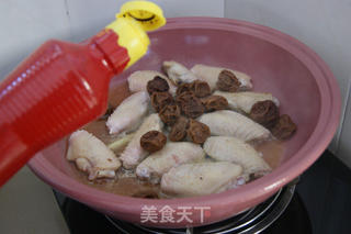 20分钟做出老少通吃的家庭宴客菜——话梅鸡翅的做法步骤:7