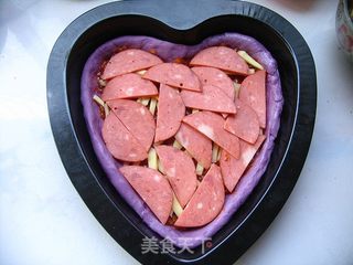 【披萨处女秀】绚丽多彩,美味诱人——紫薯田园披萨的做法步骤:9