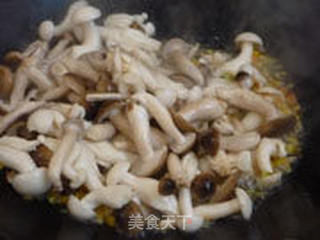 素炒双菌的做法步骤:7