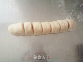 火腿香葱花型面包的做法步骤:9