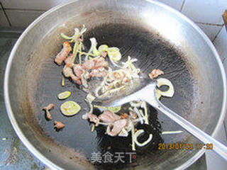 家常菜----蒜香炒芹菜的做法步骤:6