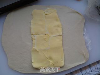 第一次叠被子——蝴蝶酥的做法步骤:2