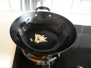 葱爆北极虾的做法步骤:3