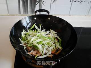 葱爆北极虾的做法步骤:6