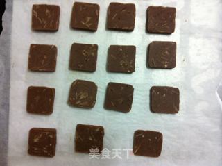 可可粉取代不了的,巧克力杏仁曲奇的做法步骤:7