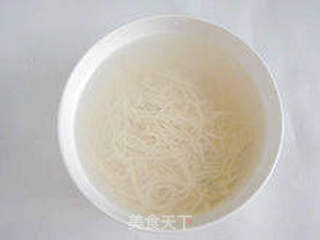 【七彩发财汤】--- 红红火火年夜饭(七)的做法步骤:4