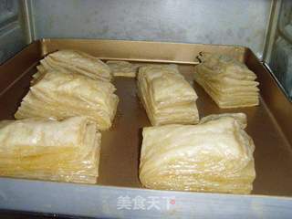 法式甜点:一层一层的诱惑---拿破仑酥的做法步骤:11