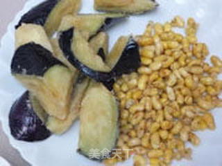 黄豆焖紫茄的做法步骤:6