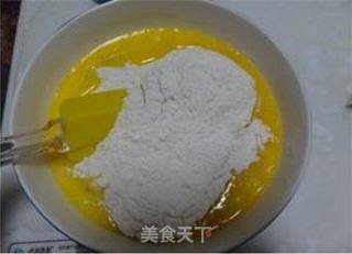 绝对家常快手美味小蛋糕——香蕉麦芬的做法步骤:6