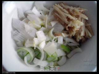 京味炸酱面的做法步骤:5