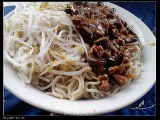 京味炸酱面的做法步骤:10