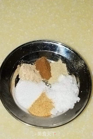 自做午餐肉的做法步骤:2