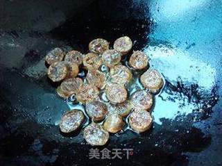 家常小菜——腊肠炒扁豆的做法步骤:4