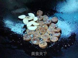 家常小菜——腊肠炒扁豆的做法步骤:5