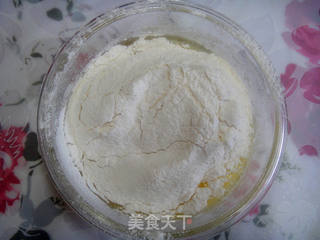 葡萄干香草牛奶麦芬蛋糕的做法步骤:5