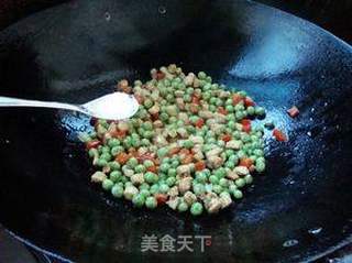 青豆鸡丁的做法步骤:8
