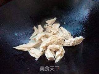 腐竹烧白菜的做法步骤：5