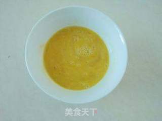芹菜炒鸡蛋的做法步骤:2